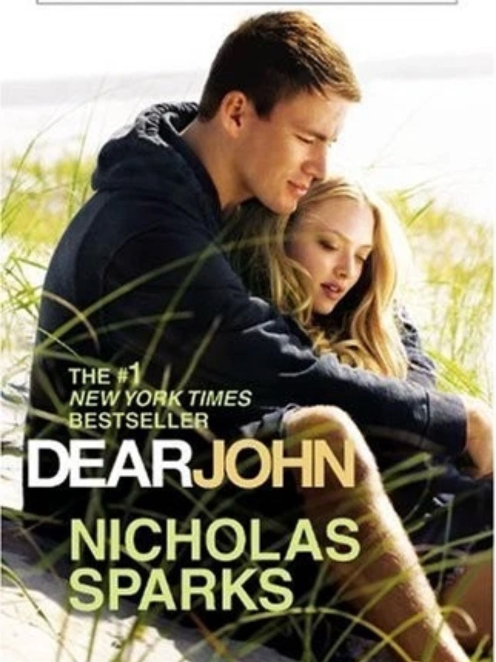 Dear John by Nicholas Sparks - Softcover Book in Black and Cream Cover
